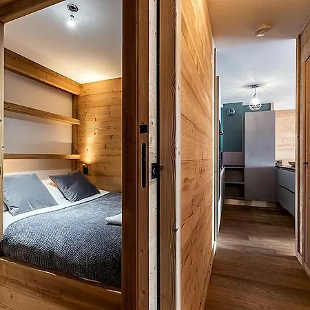In, Out Apartment Tignes